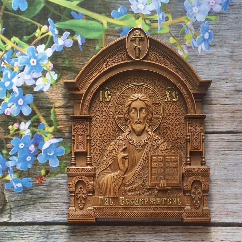Резная икона св Анны