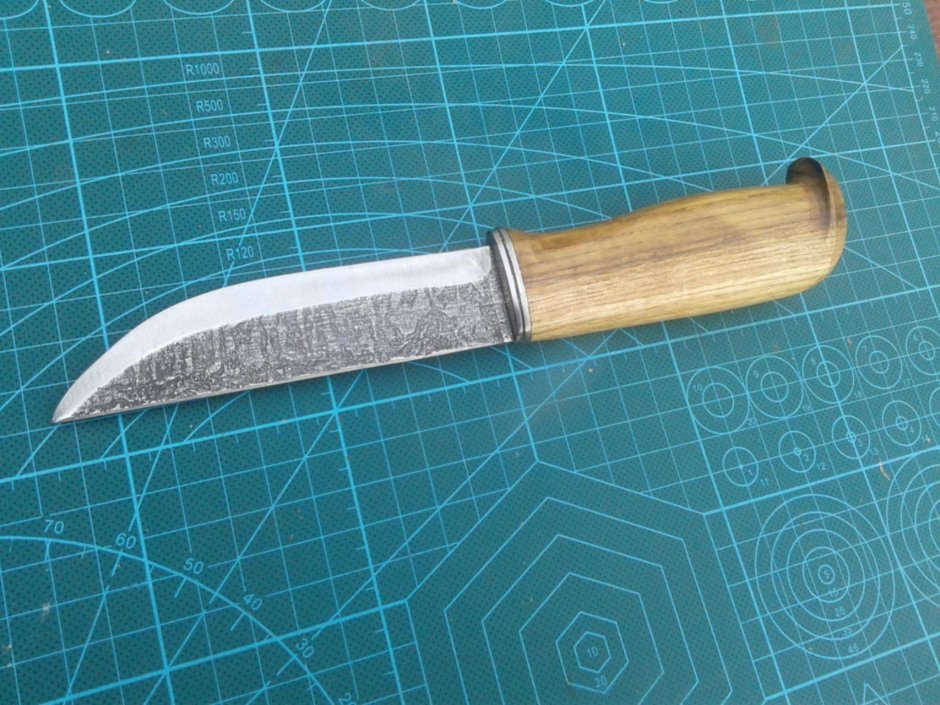 Эскиз ножа из мехпилы
