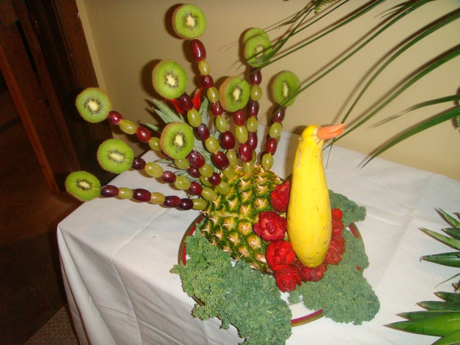 Карвинг овощей и фруктов