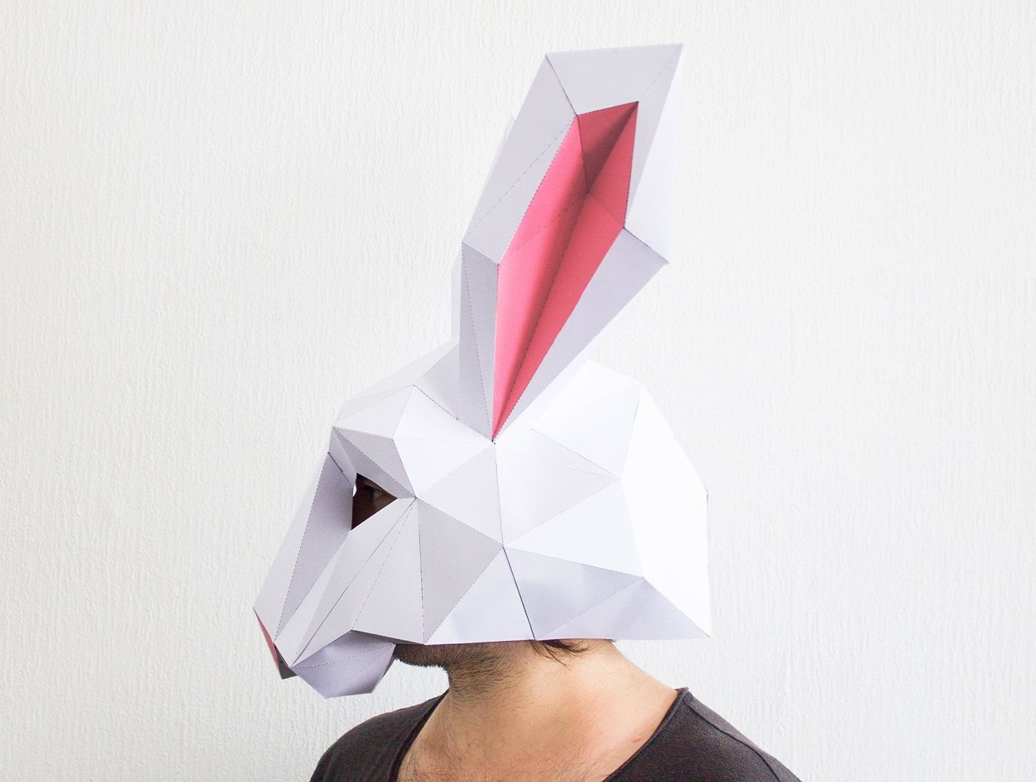 Говорящая голова как сделать. Объемная маска из бумаги. Бумажная маска кролика. Геометрические маски из бумаги. Оригами маска.