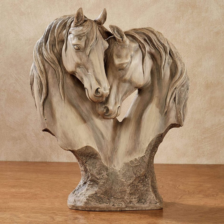 Скульптуры Бети Кавенер
