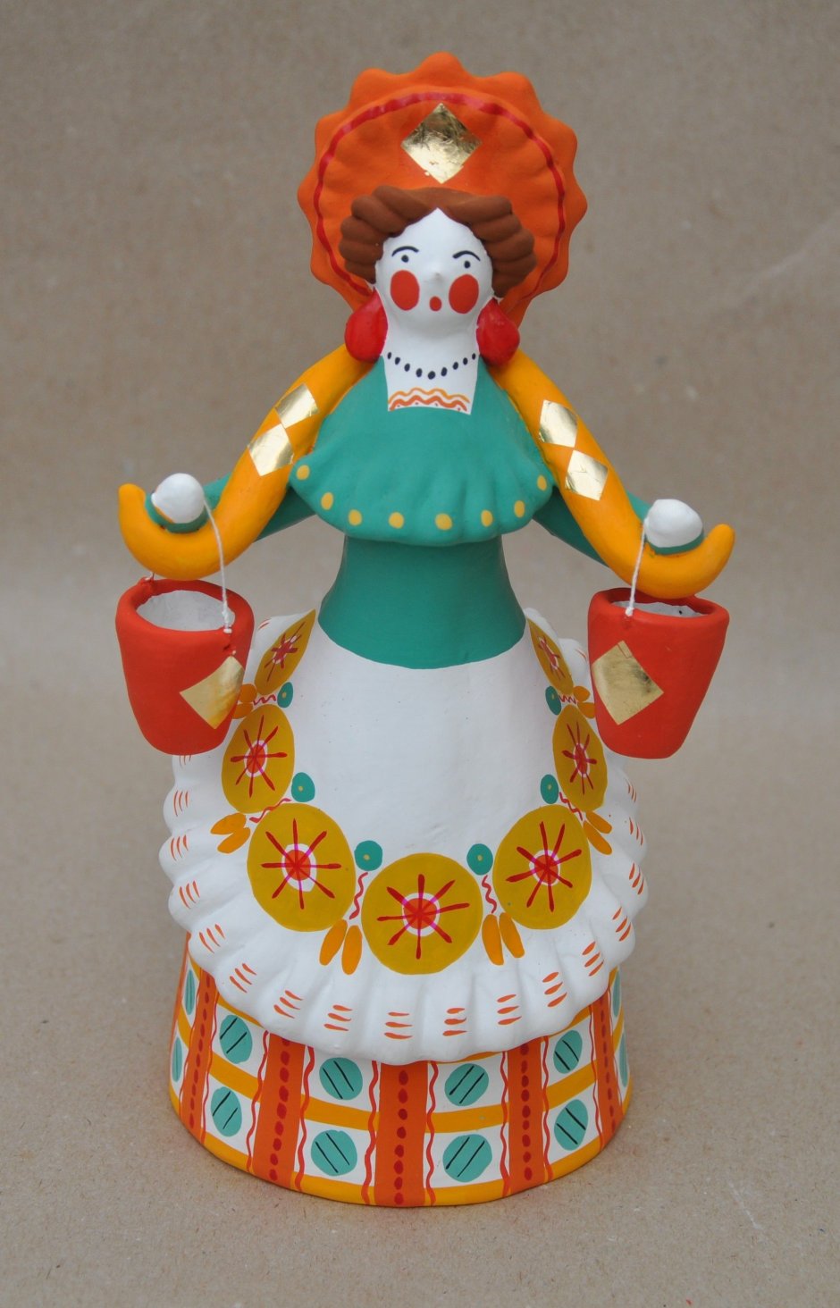 Керамическая глиняная кукла