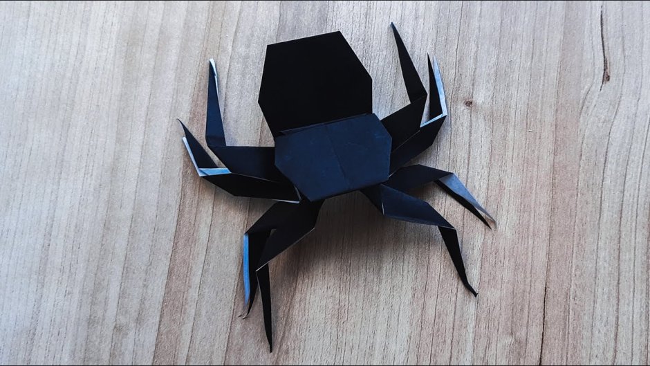 Оригами человек паук