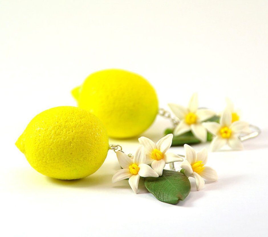Лимон из полимерной глины