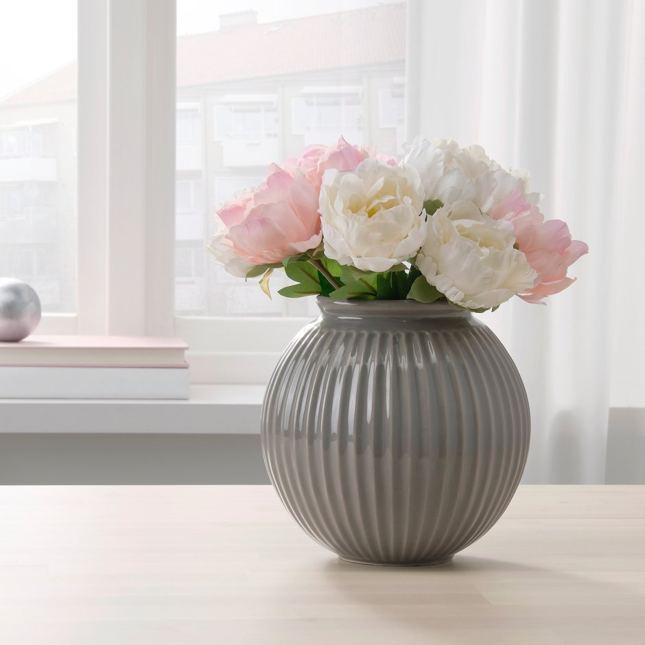 Декоративная ваза для цветочного горшка
