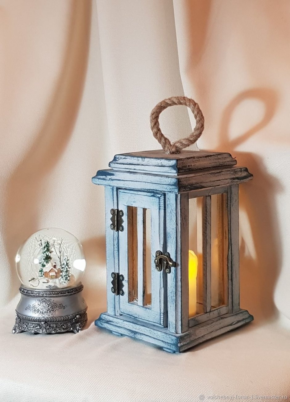 Декоративный деревянный фонарь