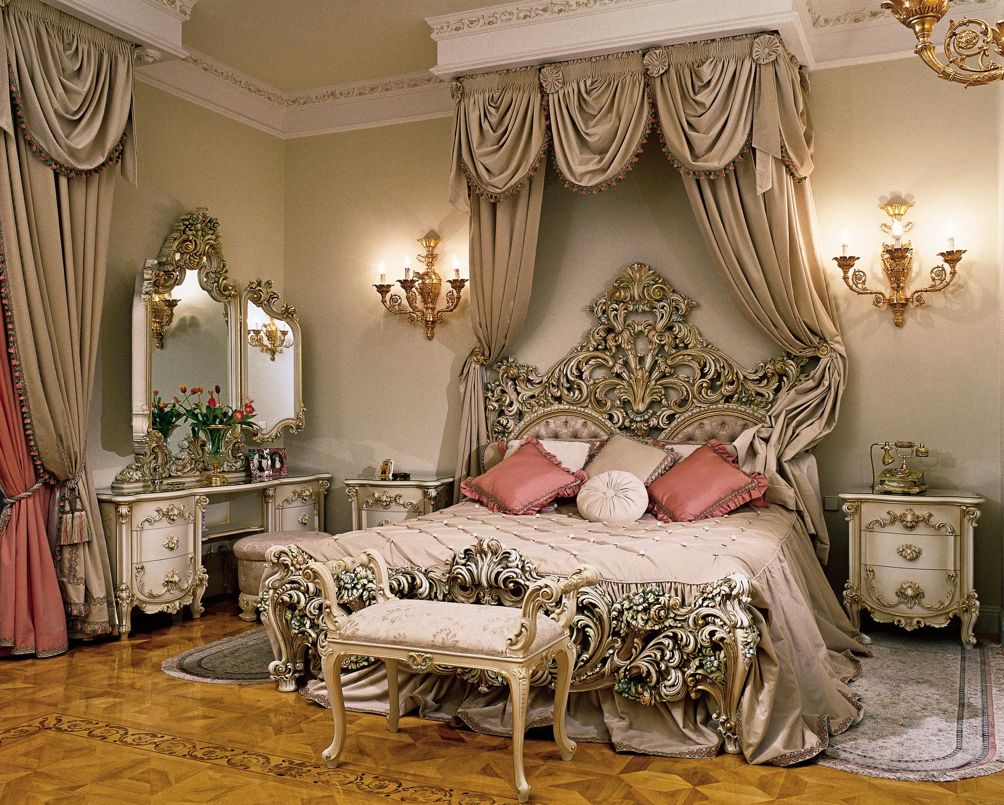 Rococo Royale