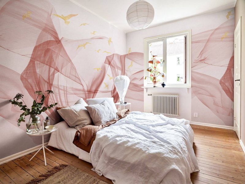 Wall paint in the bedroom