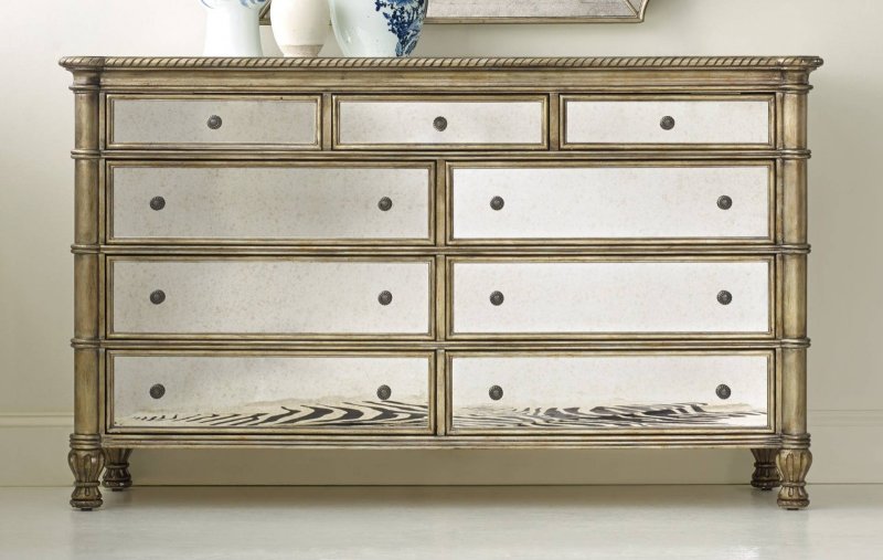 HOOKER FURNITURA chest of drawers