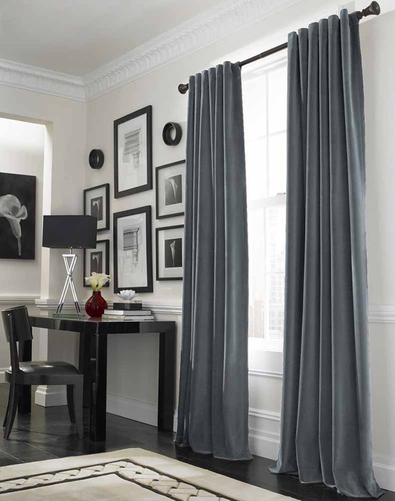 Dark gray curtains in the interior