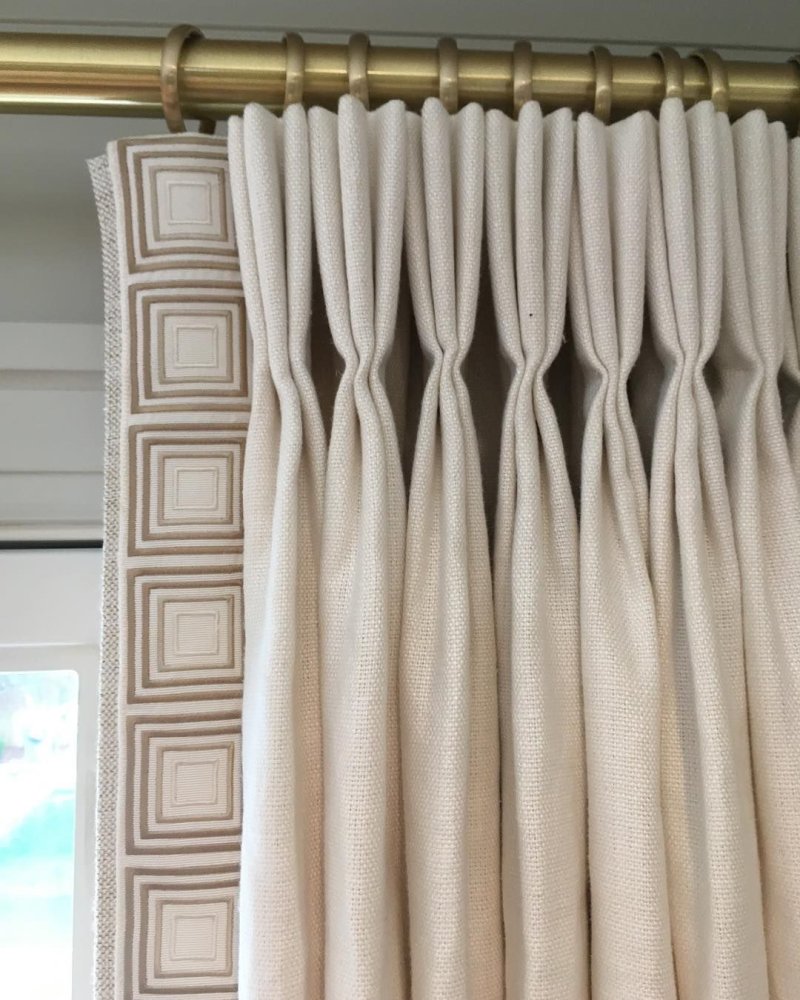 Ready-made curtains