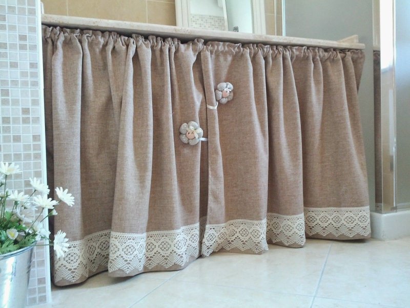 Berry curtains