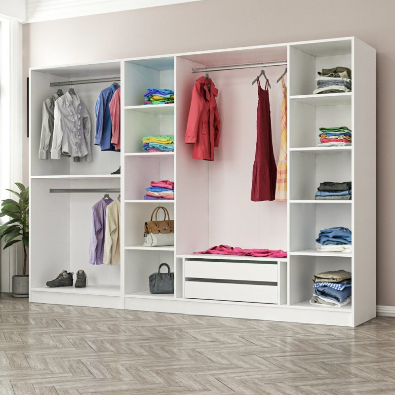 Built -in wardrobe