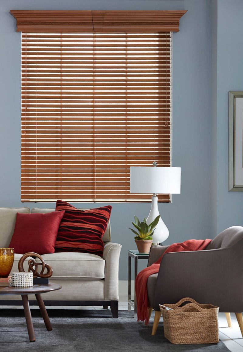 Horizontal wooden blinds