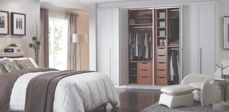 Wardrobe in the bedroom