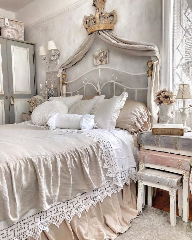 Schabbie chic -style bedroom