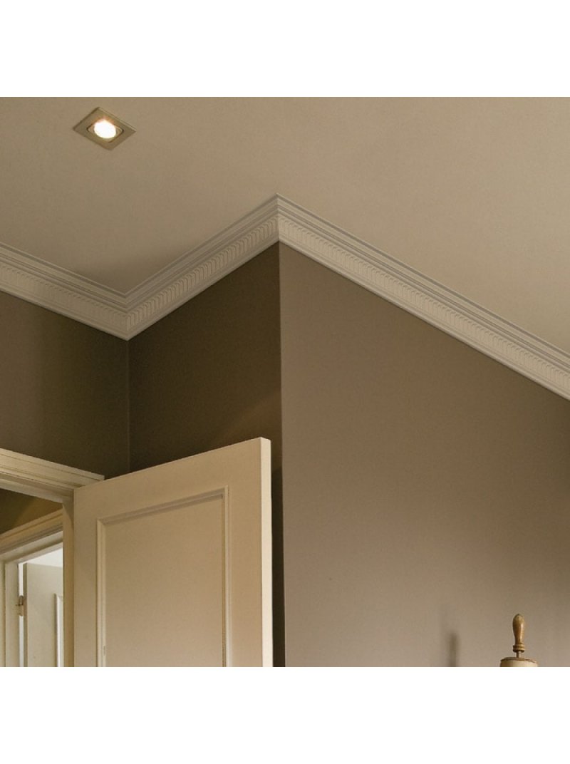 Ceiling baseboard