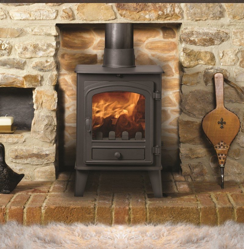 The cast -iron stove Clemens