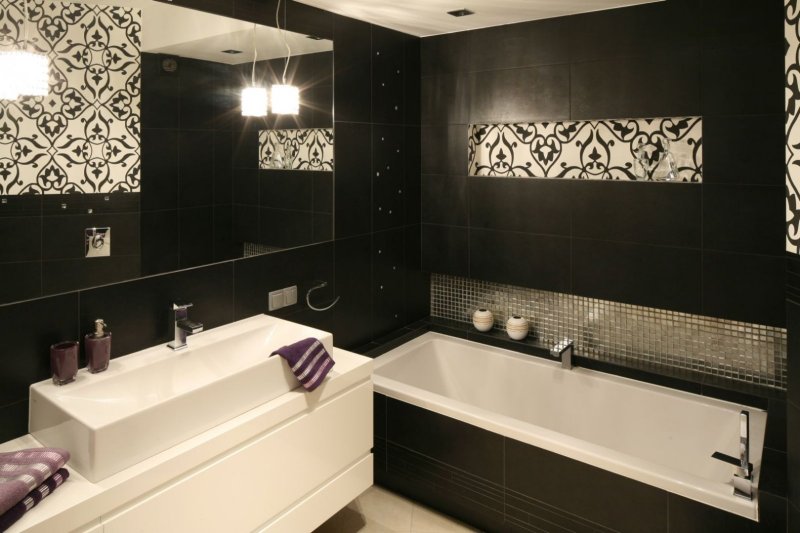 Black white bathroom