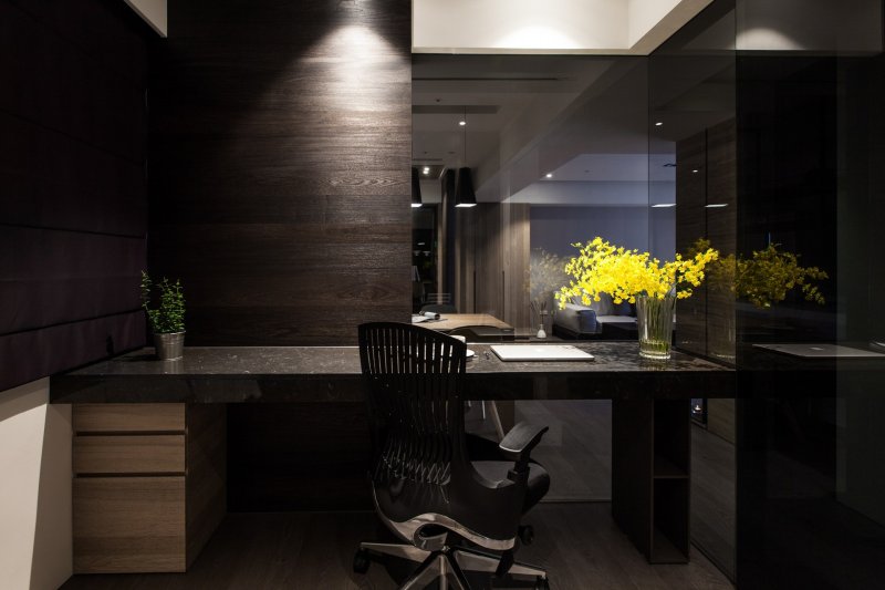 Cabinet in dark tones