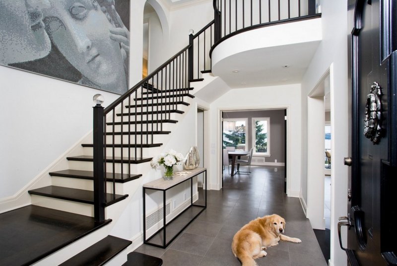 The design of the stairs is at home