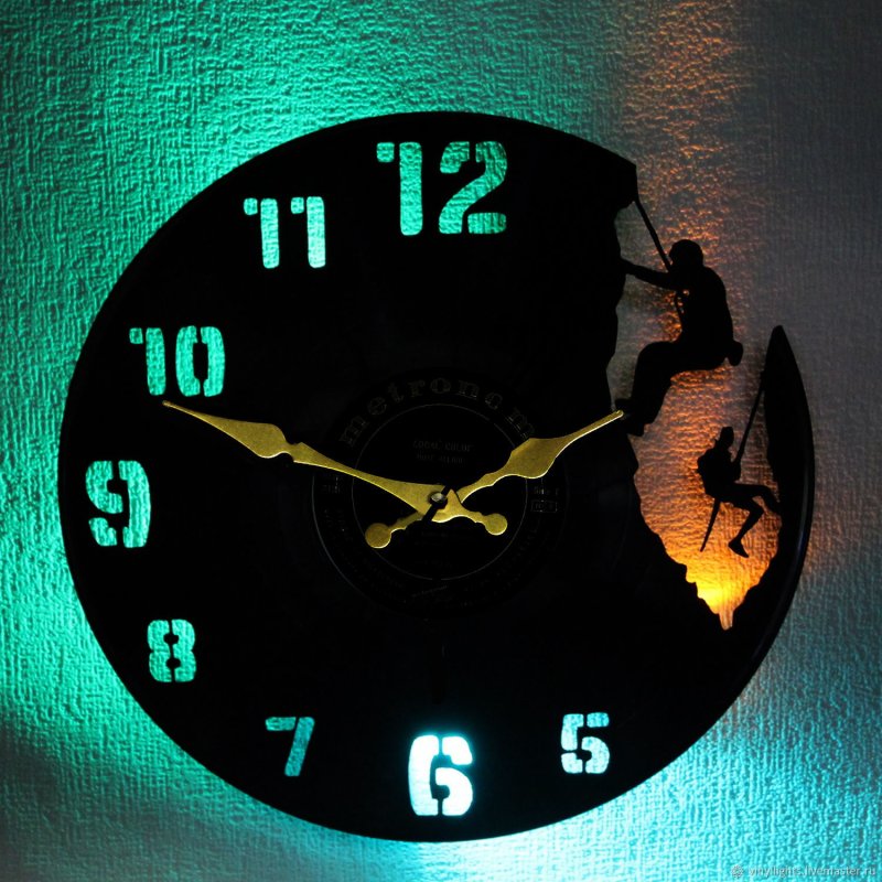 Lighting clock