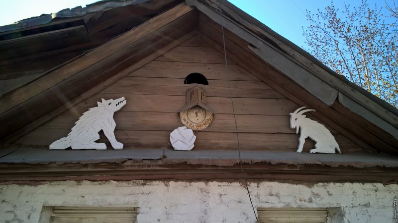 The pediments of wooden houses