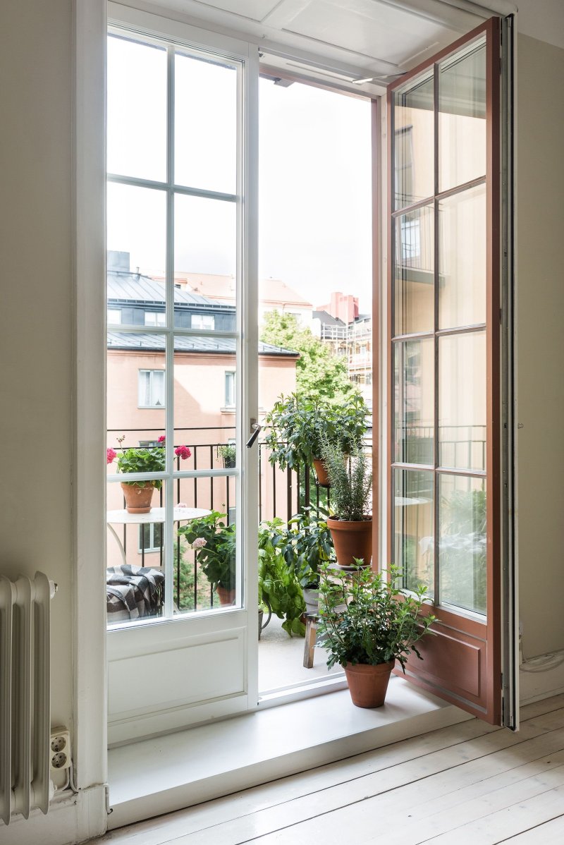 French window instead of the balcony block