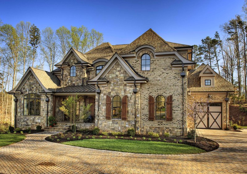 Facades of one -story country house