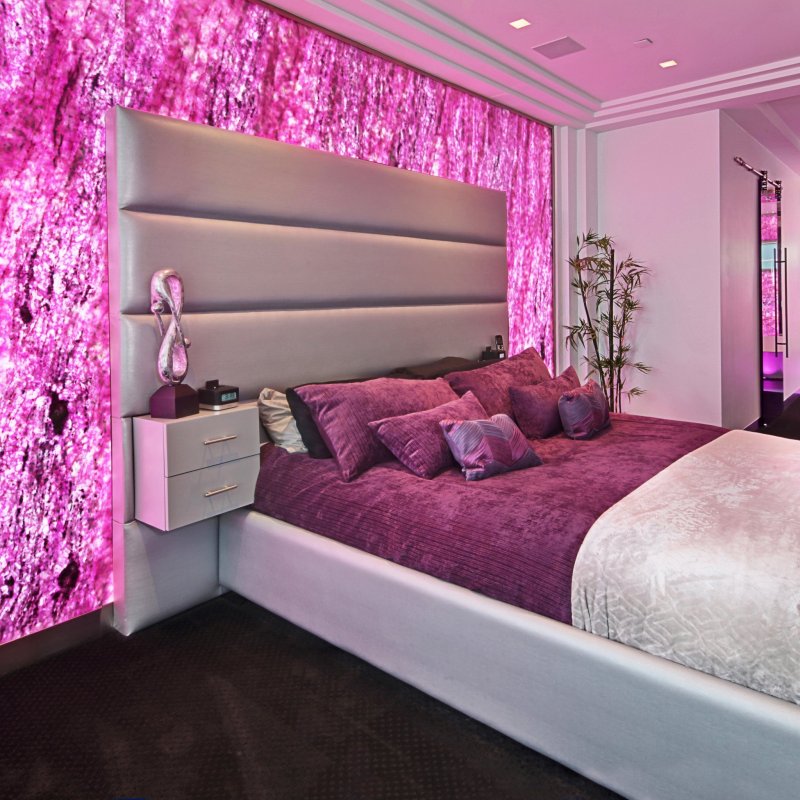 Pink bedroom design