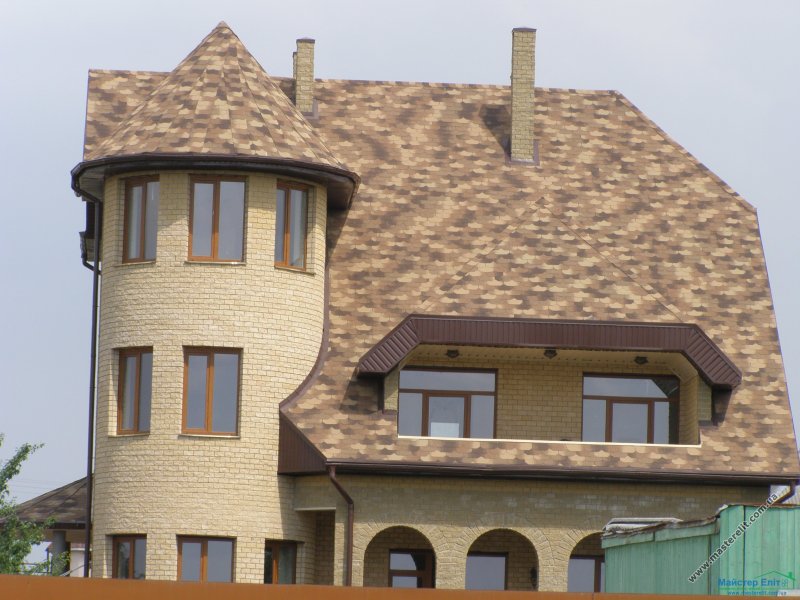 The soft roof of the tegola