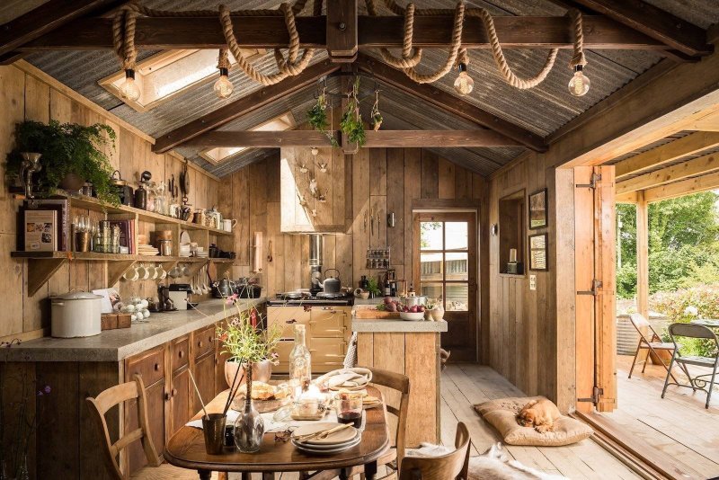 Kitchen village style Provence Schale