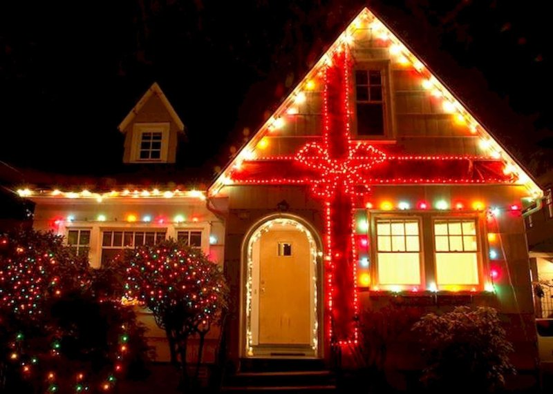 The decoration of the facade for the New Year