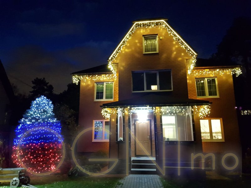 The backlight of the country house