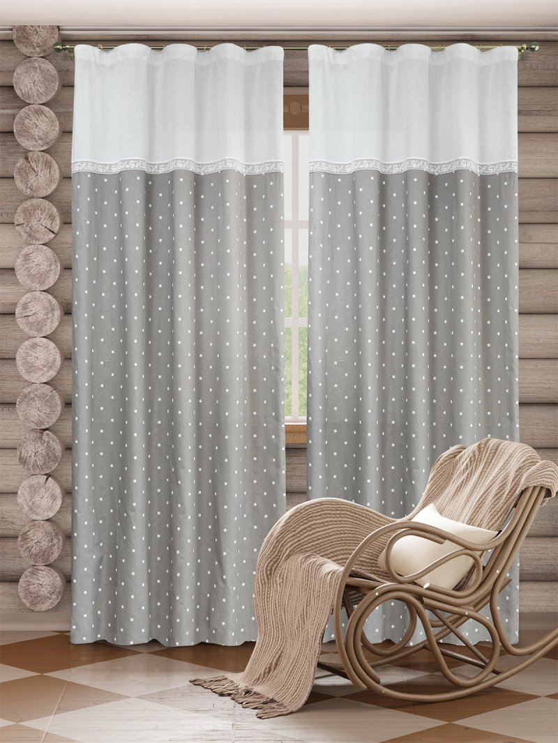 Set of curtains