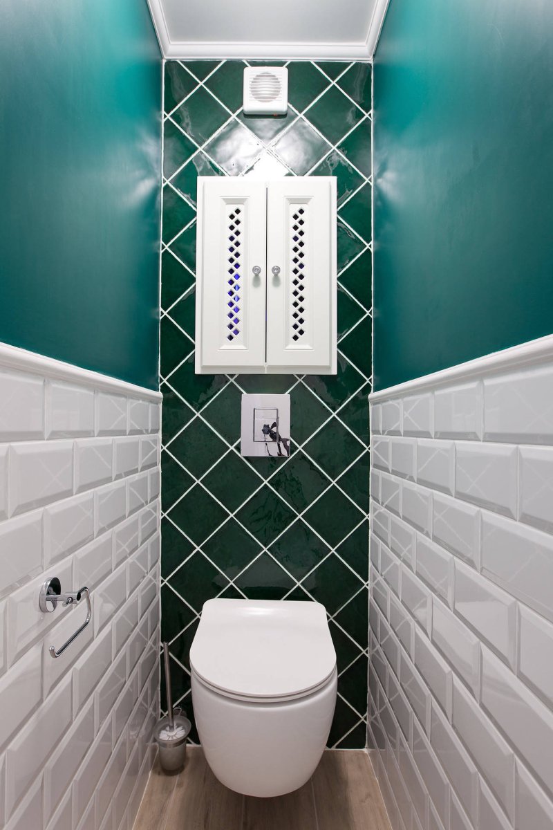 Tile toilet decoration