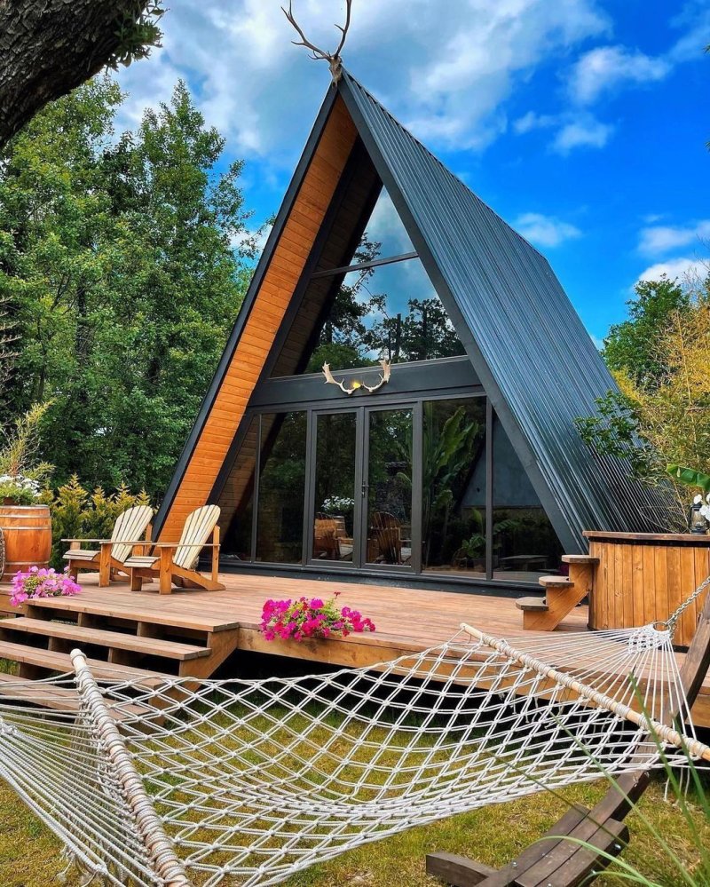 Triangular house