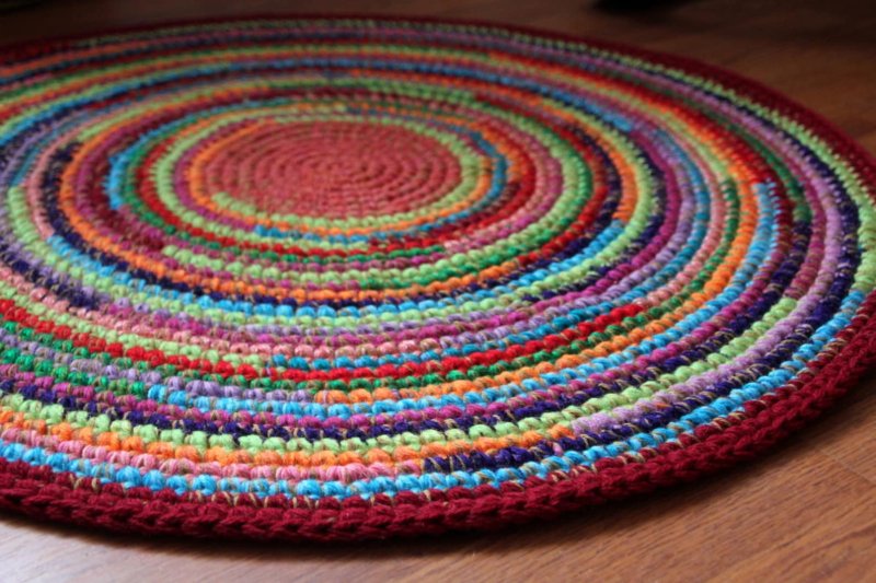 Crochet beautiful rugs