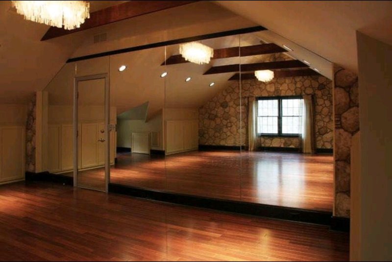 Dance room