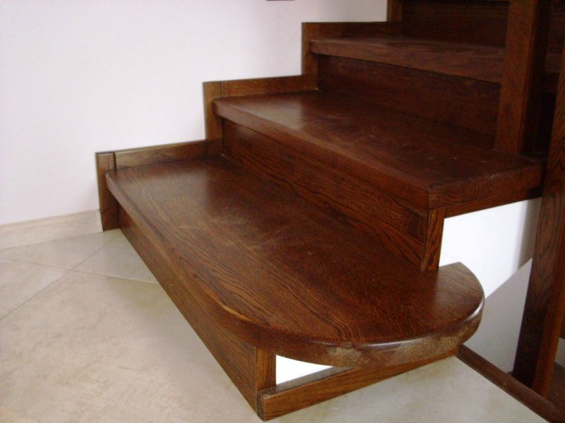 Wooden steps for stairs