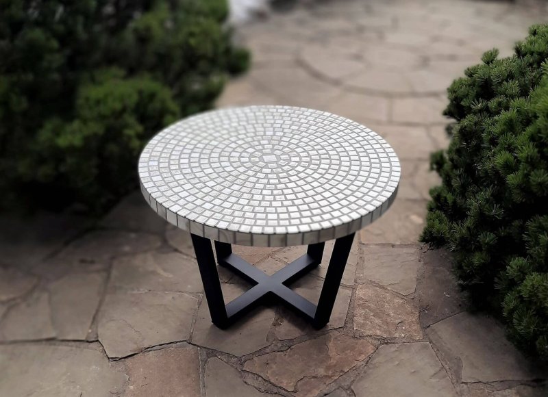 Garden table