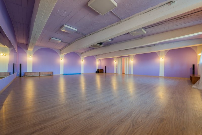 Choreographic hall