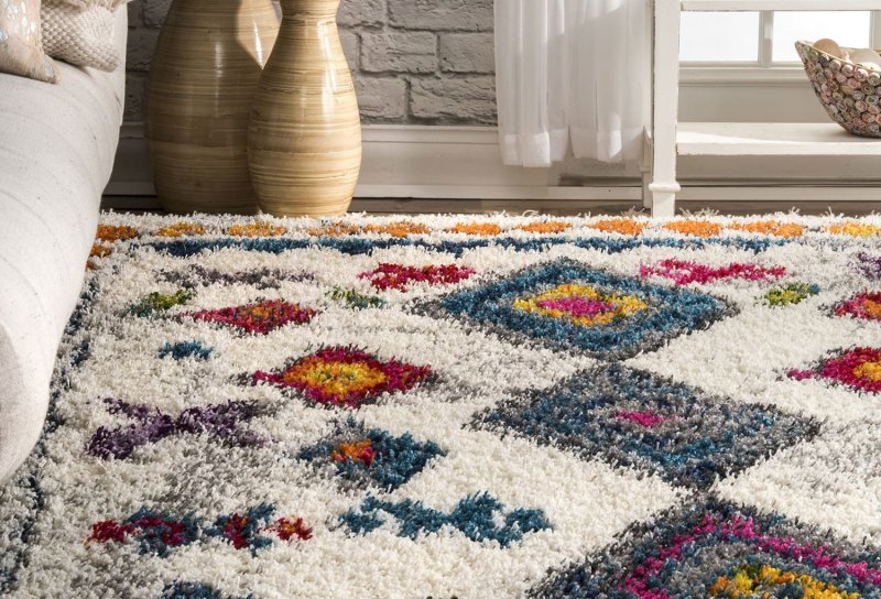 Modern carpets