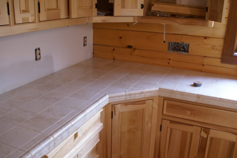 Tile kitchen countertop