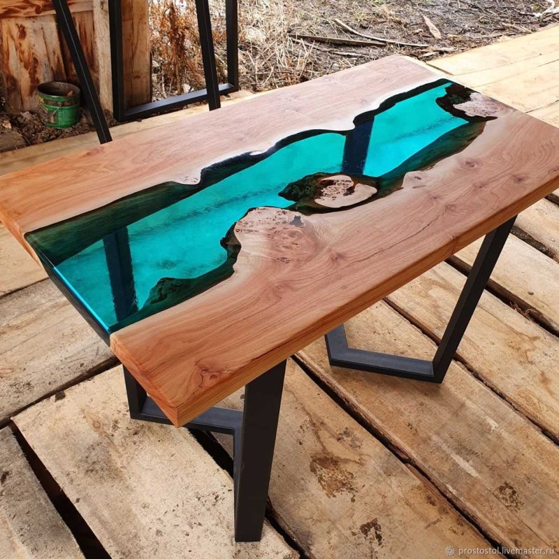 Oak table and epoxy resin