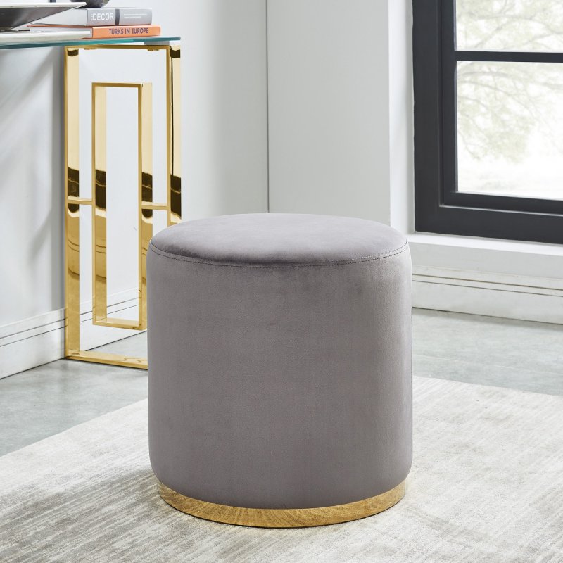 Round ottoman