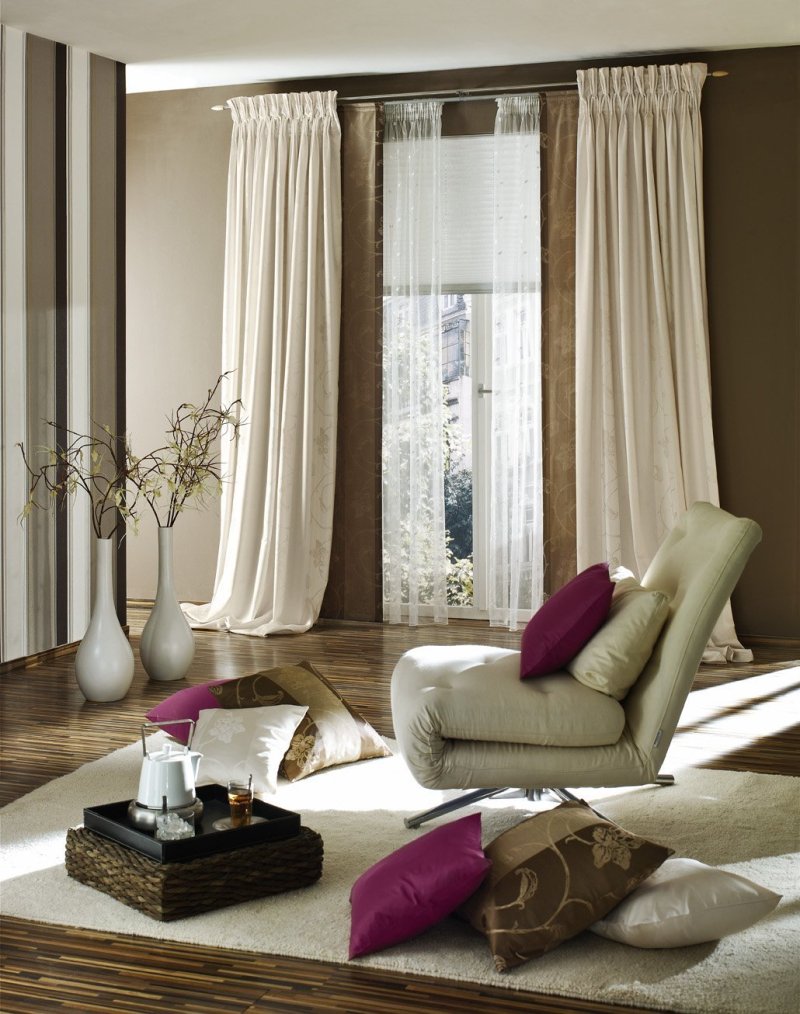 Curtains in the interior