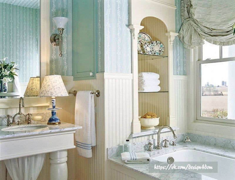 Bathroom in a classic style