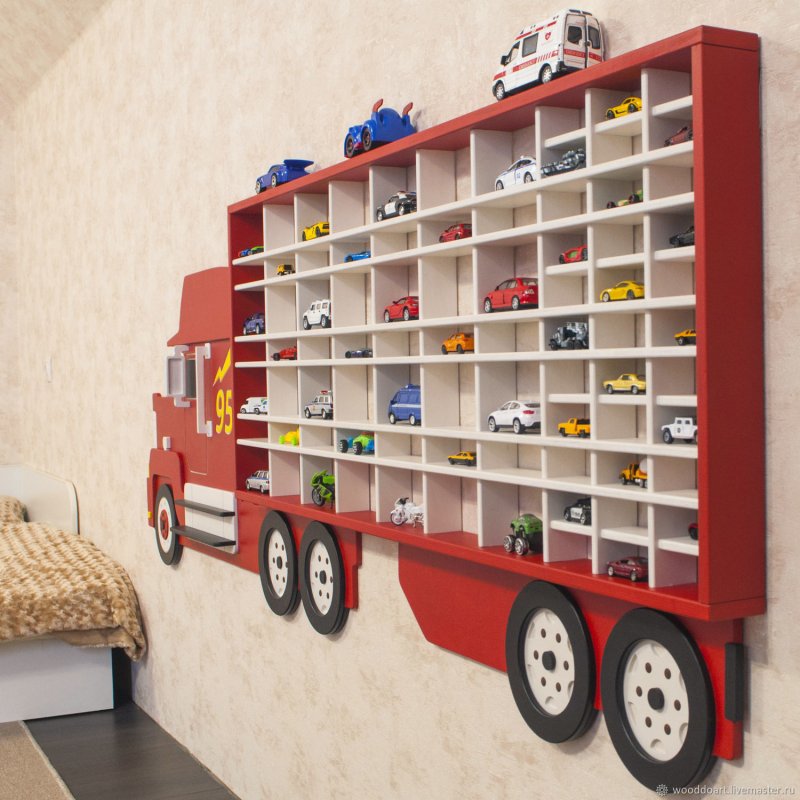 Shelf truck for cars