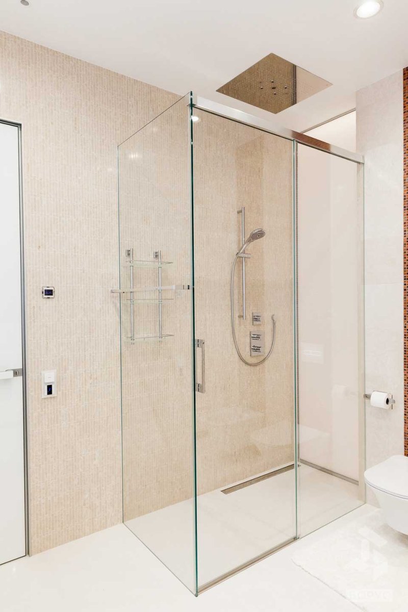 Shower partition